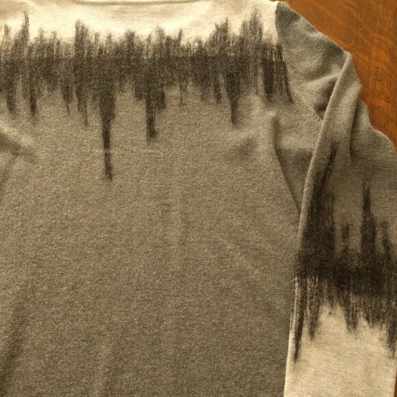 Beautiful and Unique BASLER Grey Crewneck Sweater - Picture 7 of 10